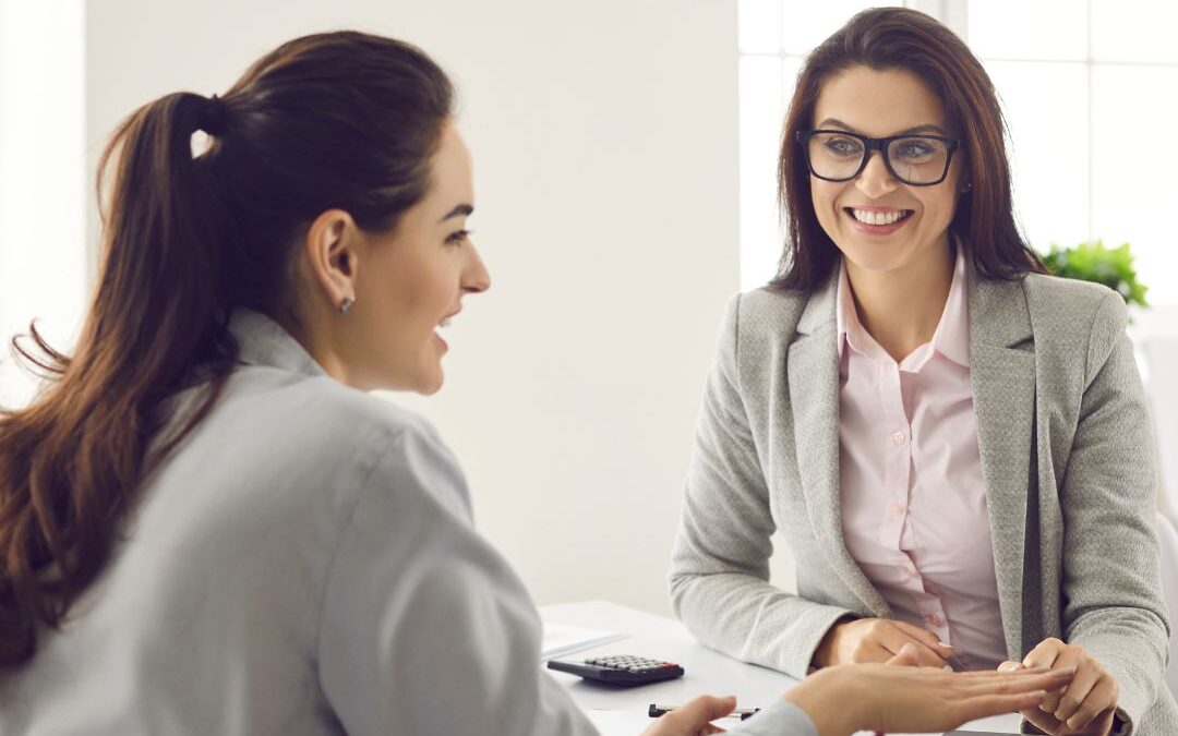 Private Mortgage Broker vs. Traditional Lender: Which is Right for You?