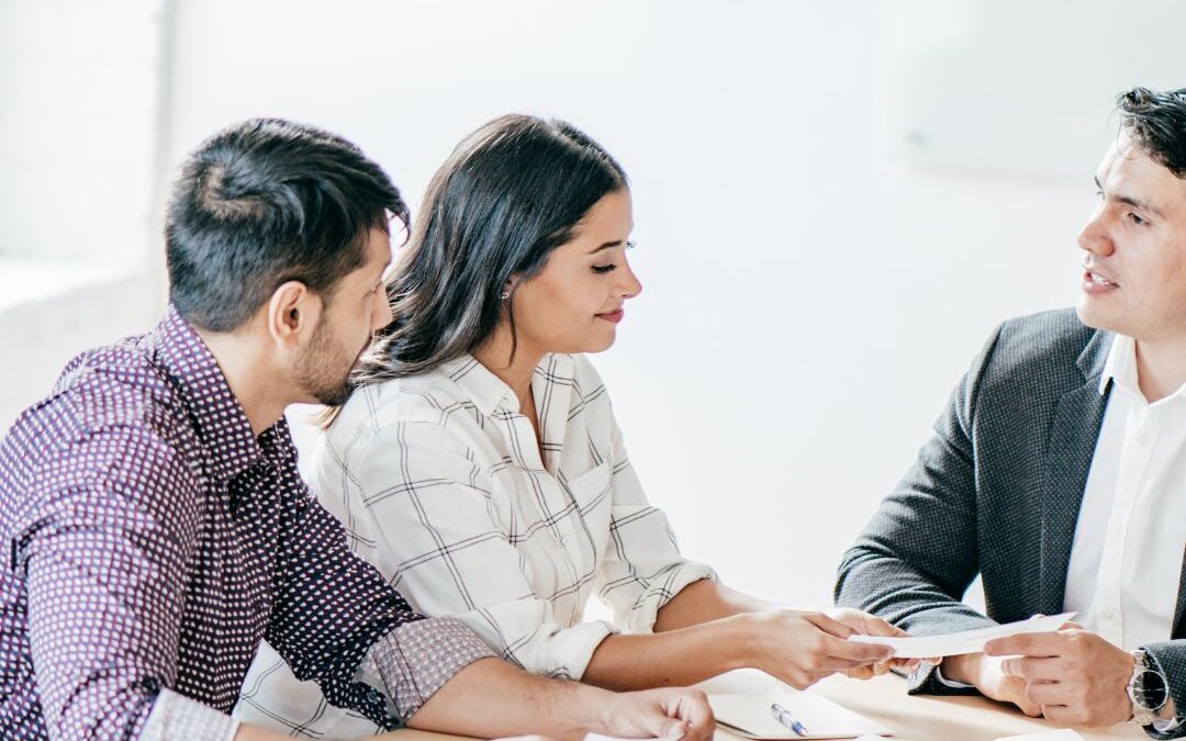 Why Choose Private Mortgage Lenders in Surrey Over Traditional Banks?