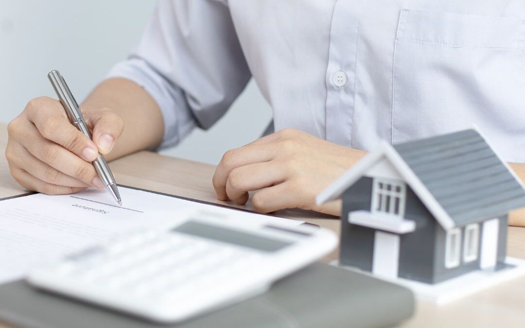 How Mortgage Brokers in Vancouver Navigate the Competitive Real Estate Market